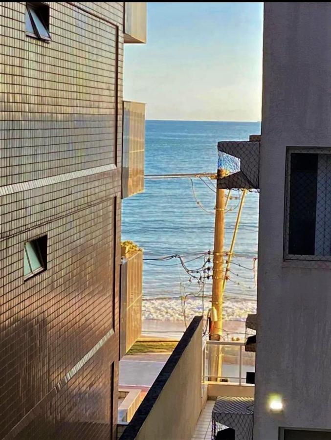 Guarapari - Praia Do Morro Com Vista Para O Mar Exterior foto